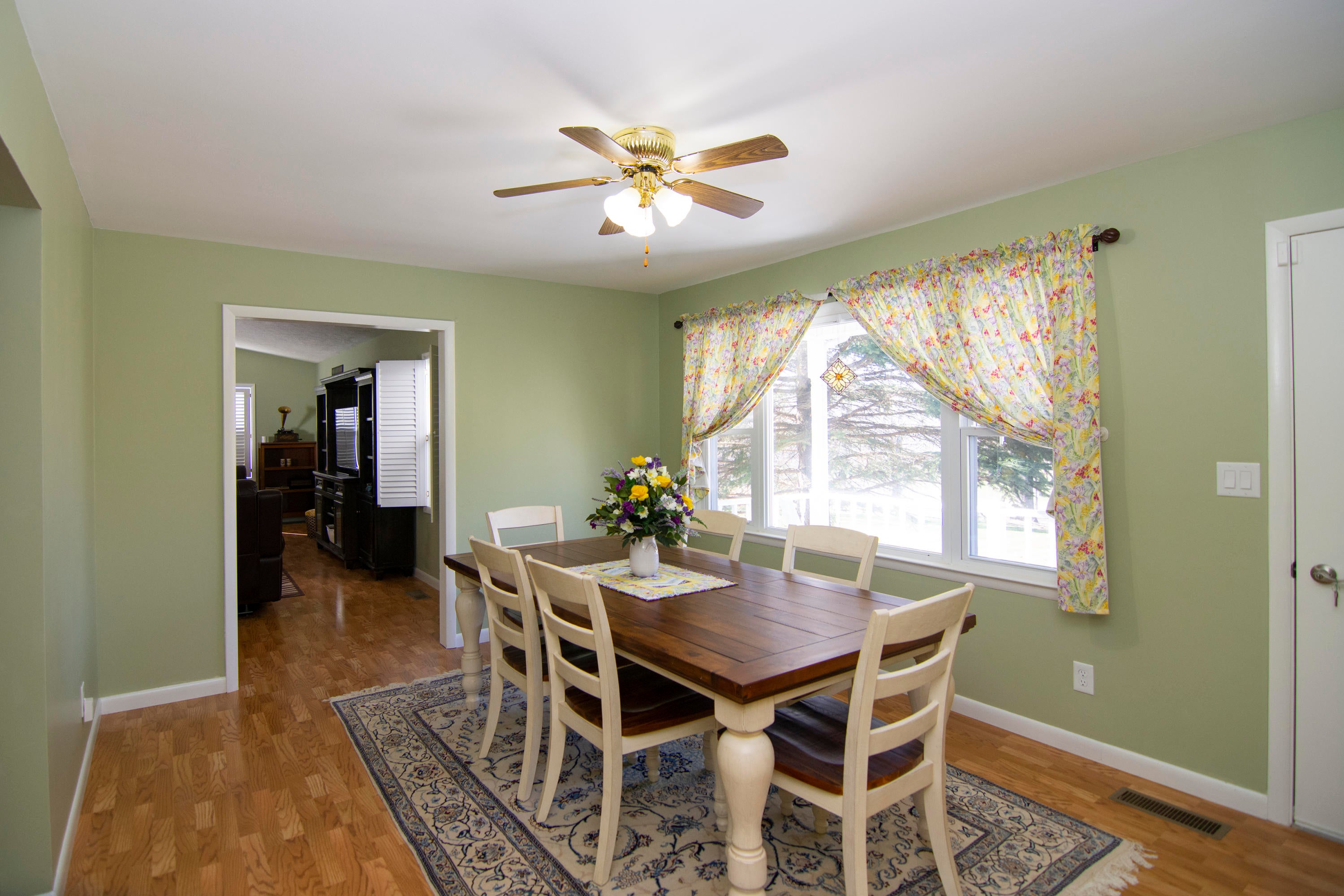 1931 Zenith Road Gap Mills, WV 24941 - Photo 22 of 98 Gallery Image 22