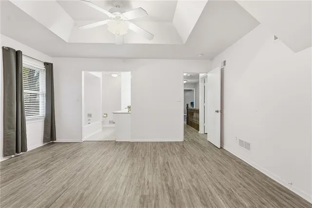 $449,500 | 7917 Westgate Drive, Lenexa, KS 66215