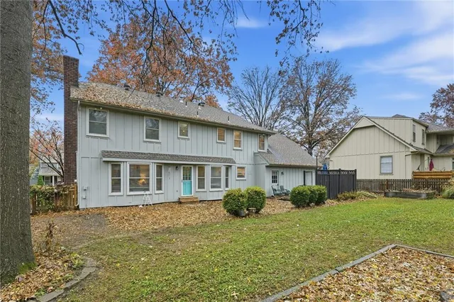 $449,500 | 7917 Westgate Drive, Lenexa, KS 66215