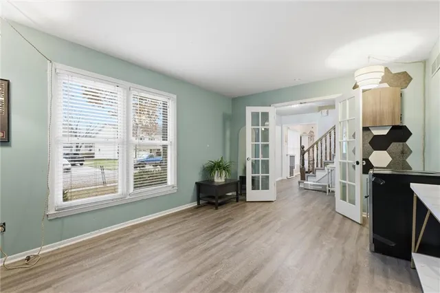 $449,500 | 7917 Westgate Drive, Lenexa, KS 66215