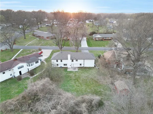 $320,000 | 3629 South Forest Avenue, Independence, MO 64052