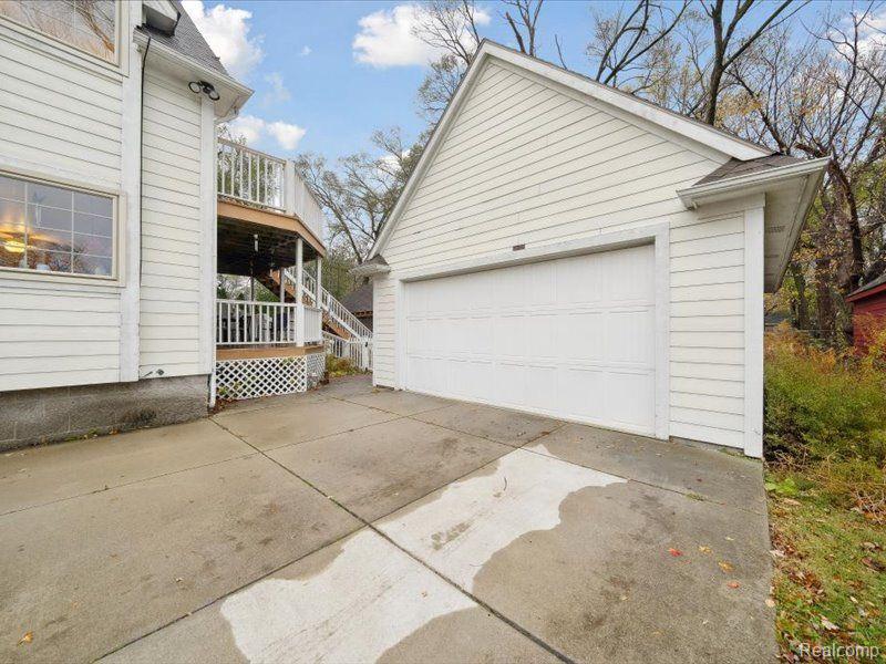 866 Rivard Boulevard Grosse Pointe, MI 48230 - Photo 53 of 53