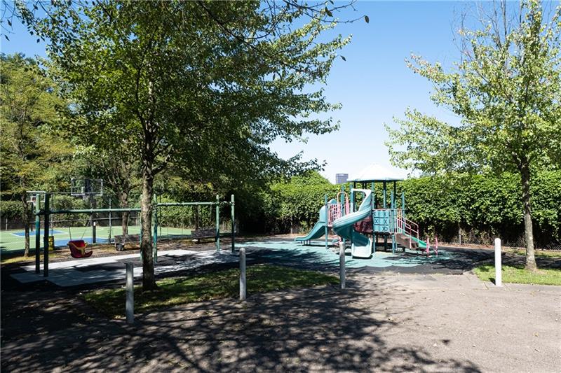 1902 Shamokin Street Pittsburgh, PA 15203 - Photo 23 of 24