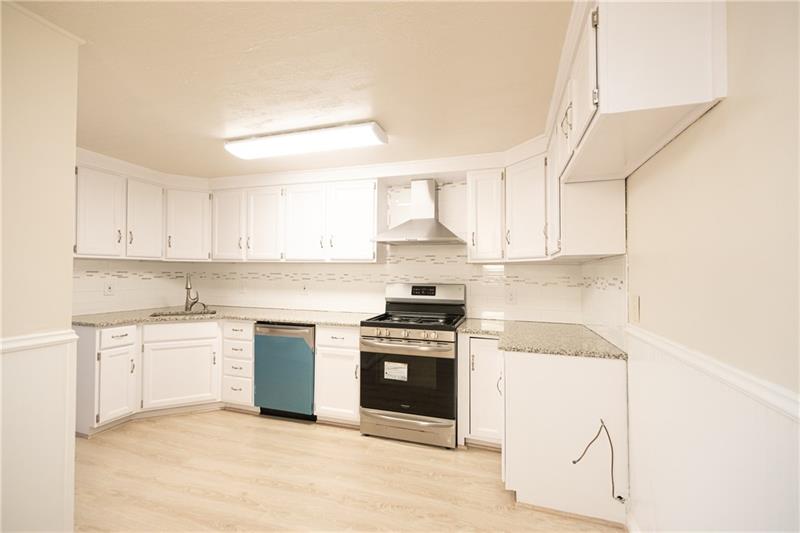 1902 Shamokin Street Pittsburgh, PA 15203 - Photo 10 of 24