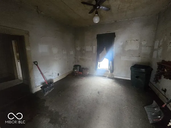 $24,900 | 6875 North Spruce Street, Middletown, IN 47356