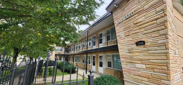 $1,350 | 7740 Harvard Street, Unit 3A, Forest Park, IL 60130