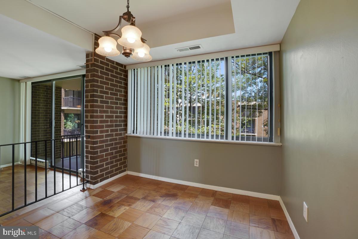 2103 Walsh View Terrace, Unit 16202 Silver Spring, MD 20902 - Photo 11 of 30
