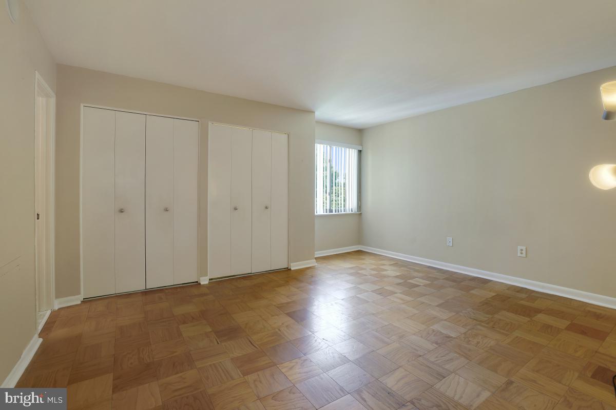 2103 Walsh View Terrace, Unit 16202 Silver Spring, MD 20902 - Photo 17 of 30