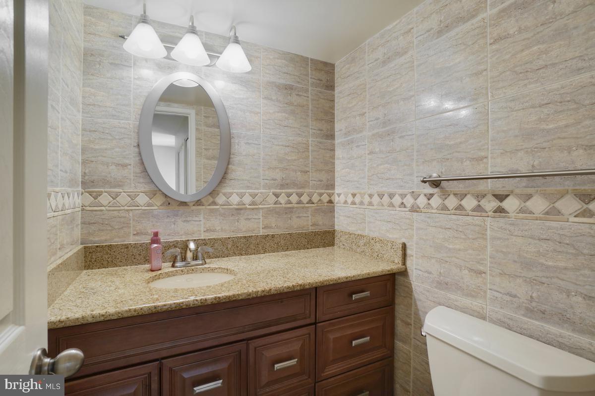 2103 Walsh View Terrace, Unit 16202 Silver Spring, MD 20902 - Photo 19 of 30