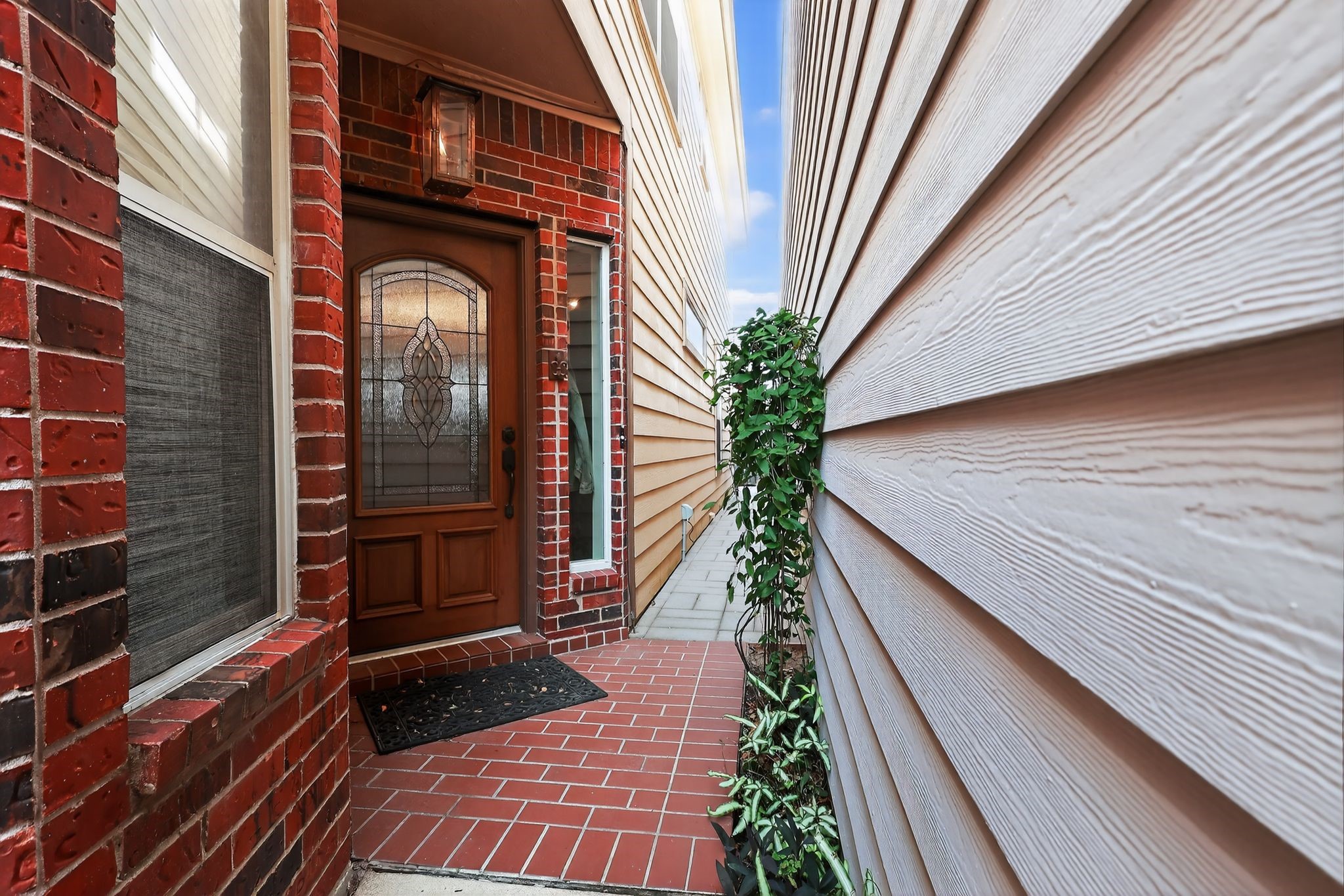 2636 Couch Street Houston, TX 77008 - Photo 4 of 36