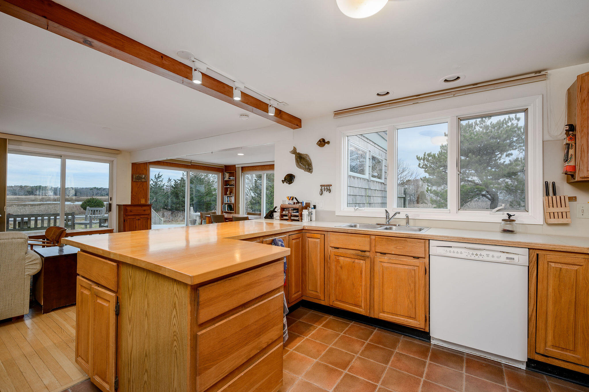 52 Captain Linnell Road Orleans, MA 02653 - Photo 17 of 45 a room with sink attached with living room