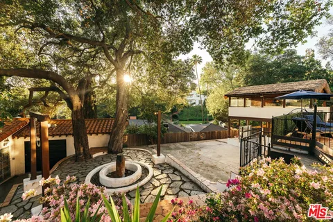 $2,899,000 | 1664 Las Flores Drive, Glendale, CA 91207