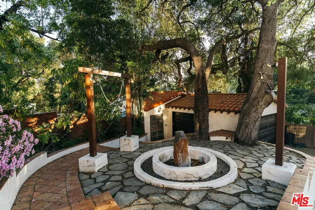 $2,899,000 | 1664 Las Flores Drive, Glendale, CA 91207