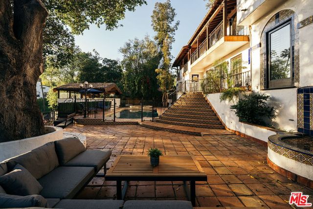 $2,899,000 | 1664 Las Flores Drive, Glendale, CA 91207