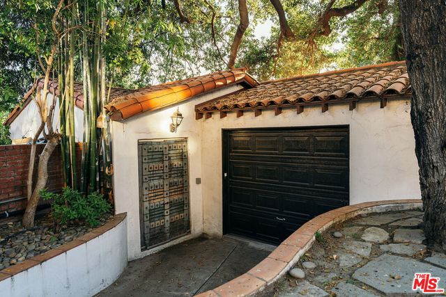 $2,899,000 | 1664 Las Flores Drive, Glendale, CA 91207