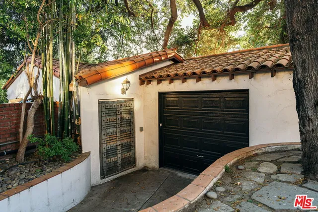 $2,899,000 | 1664 Las Flores Drive, Glendale, CA 91207