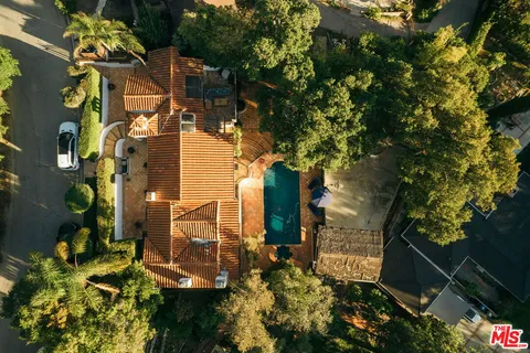 $2,899,000 | 1664 Las Flores Drive, Glendale, CA 91207