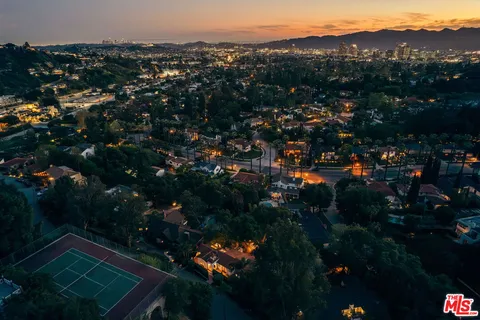 $2,899,000 | 1664 Las Flores Drive, Glendale, CA 91207