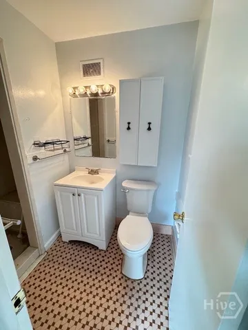 $2,100 | 1111 Maribob Circle, Savannah, GA 31406