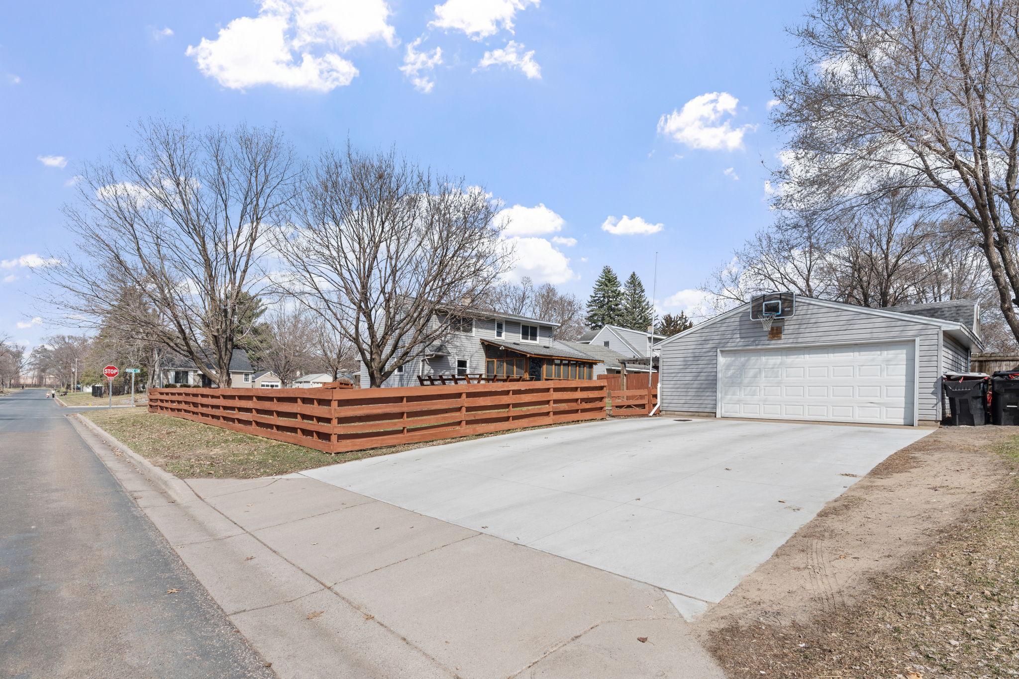 2476 Ridge Lane Mounds View, MN 55112 - Photo 39 of 40