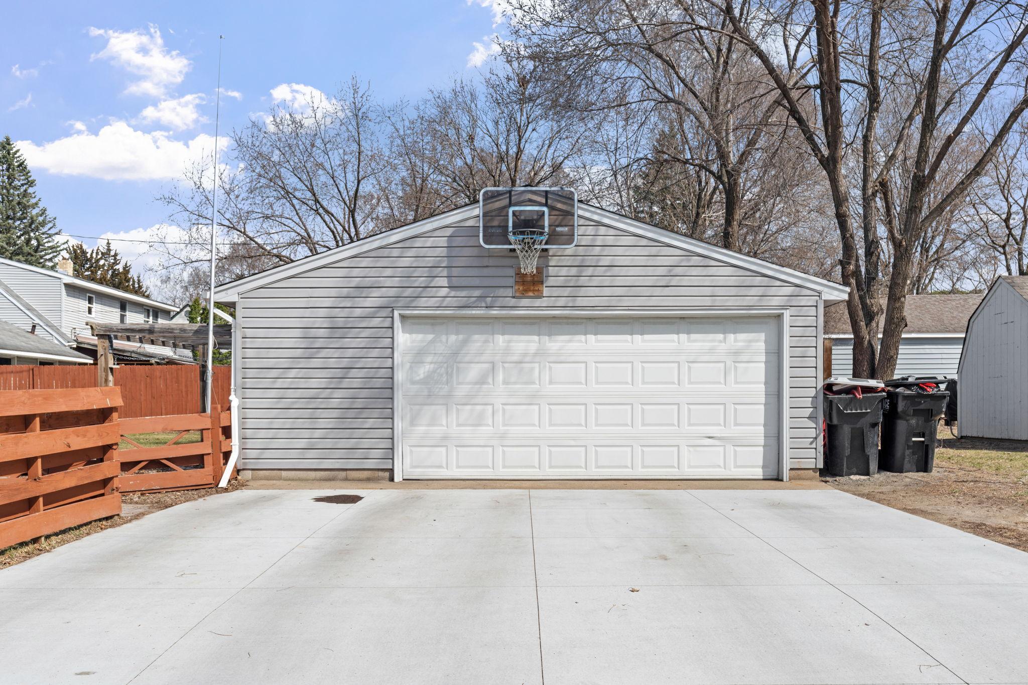 2476 Ridge Lane Mounds View, MN 55112 - Photo 40 of 40
