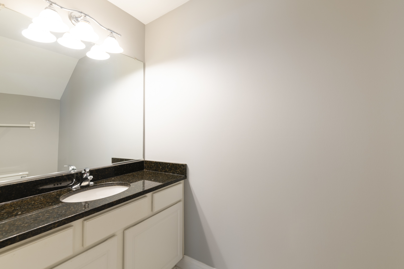 43 Foxcroft Road, Unit 43127 Naperville, IL 60565 - Photo 18 of 34