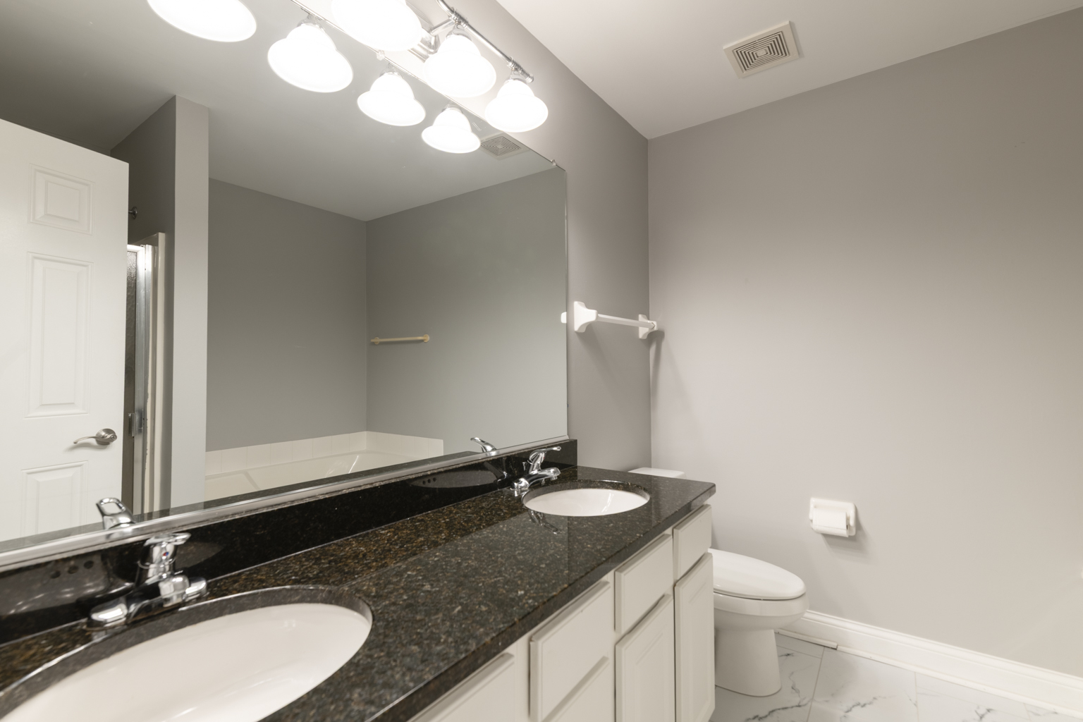 43 Foxcroft Road, Unit 43127 Naperville, IL 60565 - Photo 24 of 34