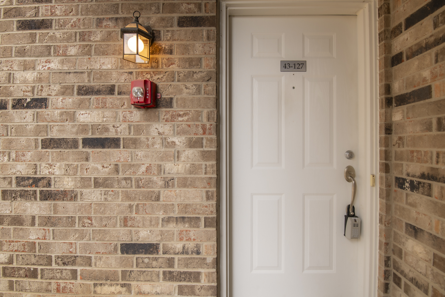 43 Foxcroft Road, Unit 43127 Naperville, IL 60565 - Photo 3 of 34