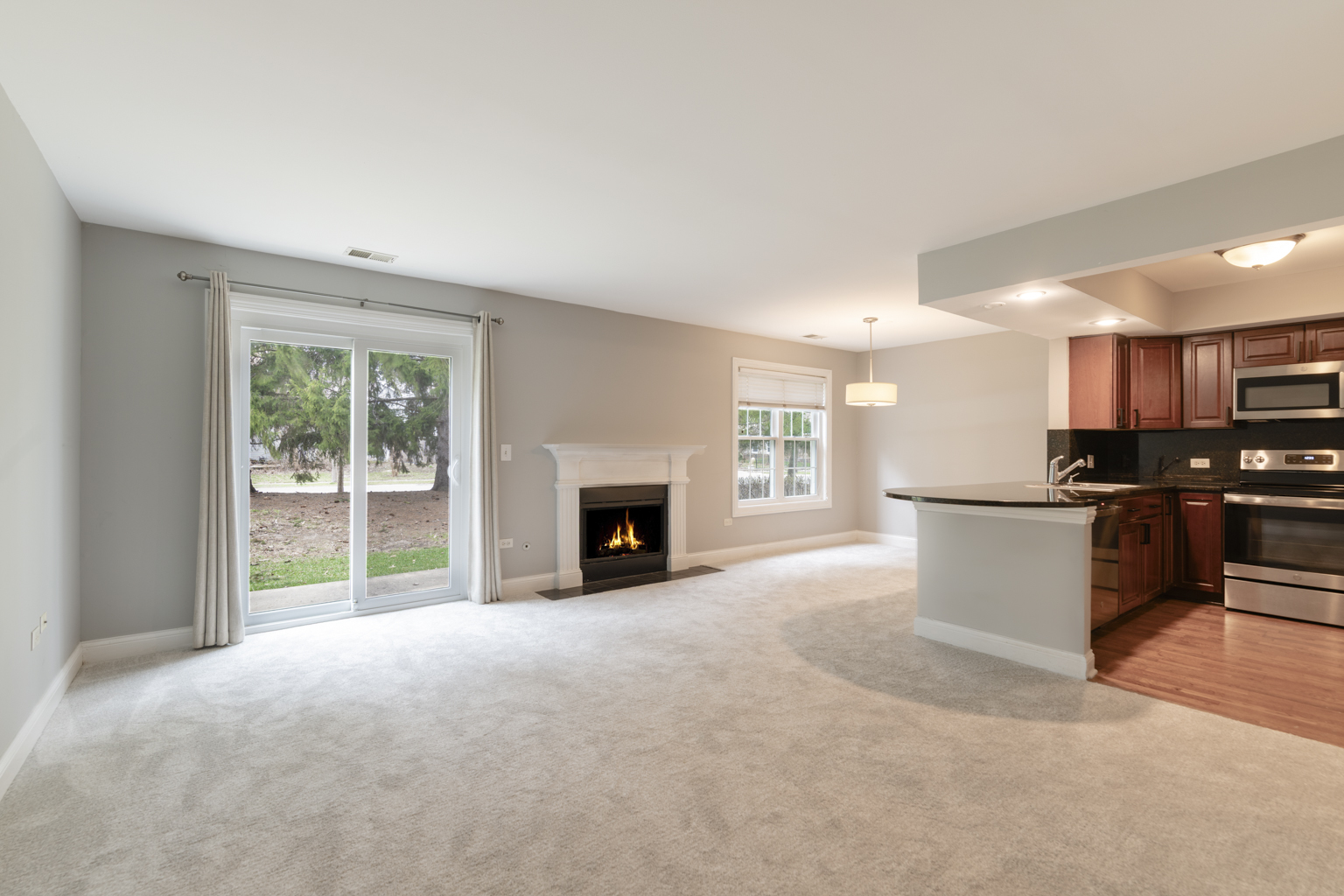 43 Foxcroft Road, Unit 43127 Naperville, IL 60565 - Photo 7 of 34