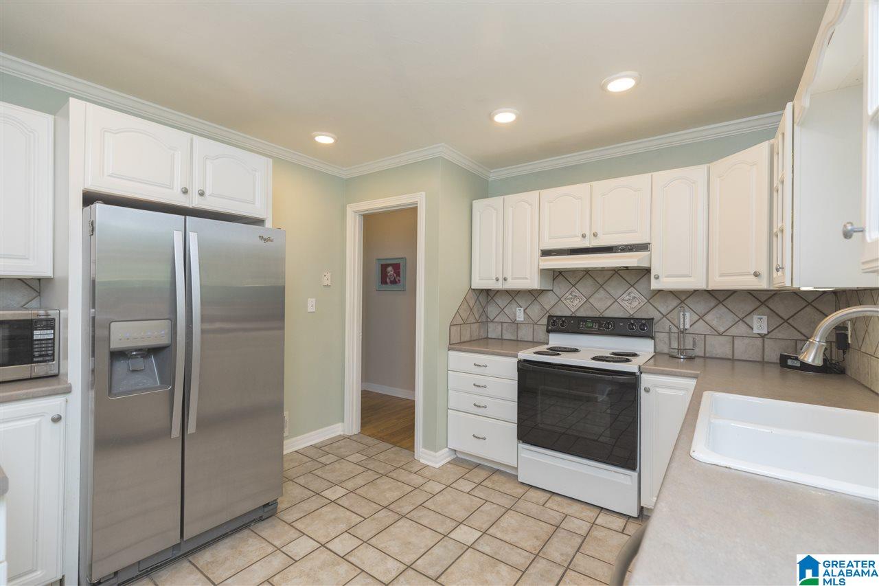 4480 South Shades Crest Road Helena, AL 35022 - Photo 17 of 35