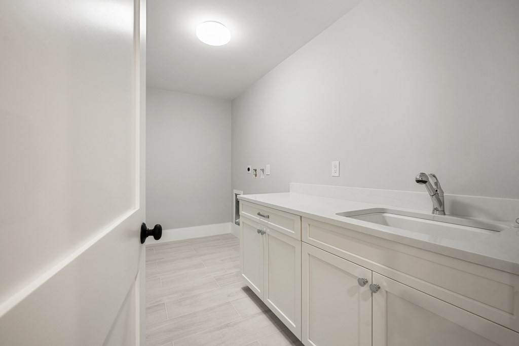 4 Wayside Road Natick, MA 01760 - Photo 32 of 41 Gallery Image 32