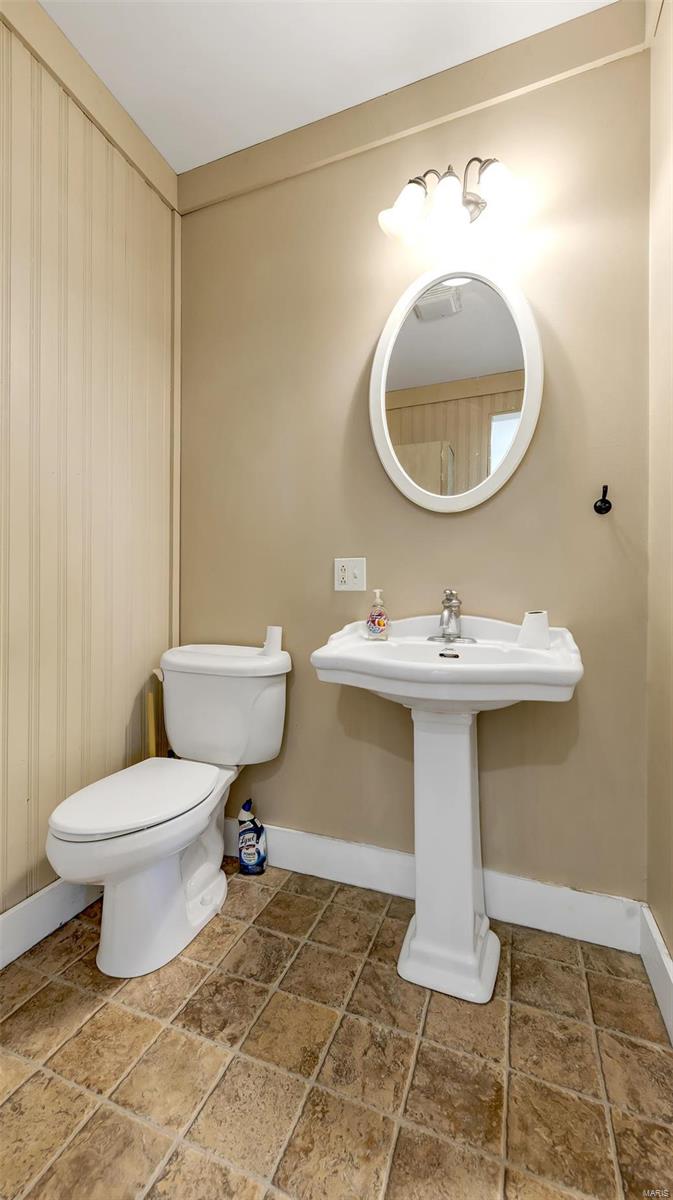 6773 Ll Road Red Bud, IL 62278 - Photo 8 of 44