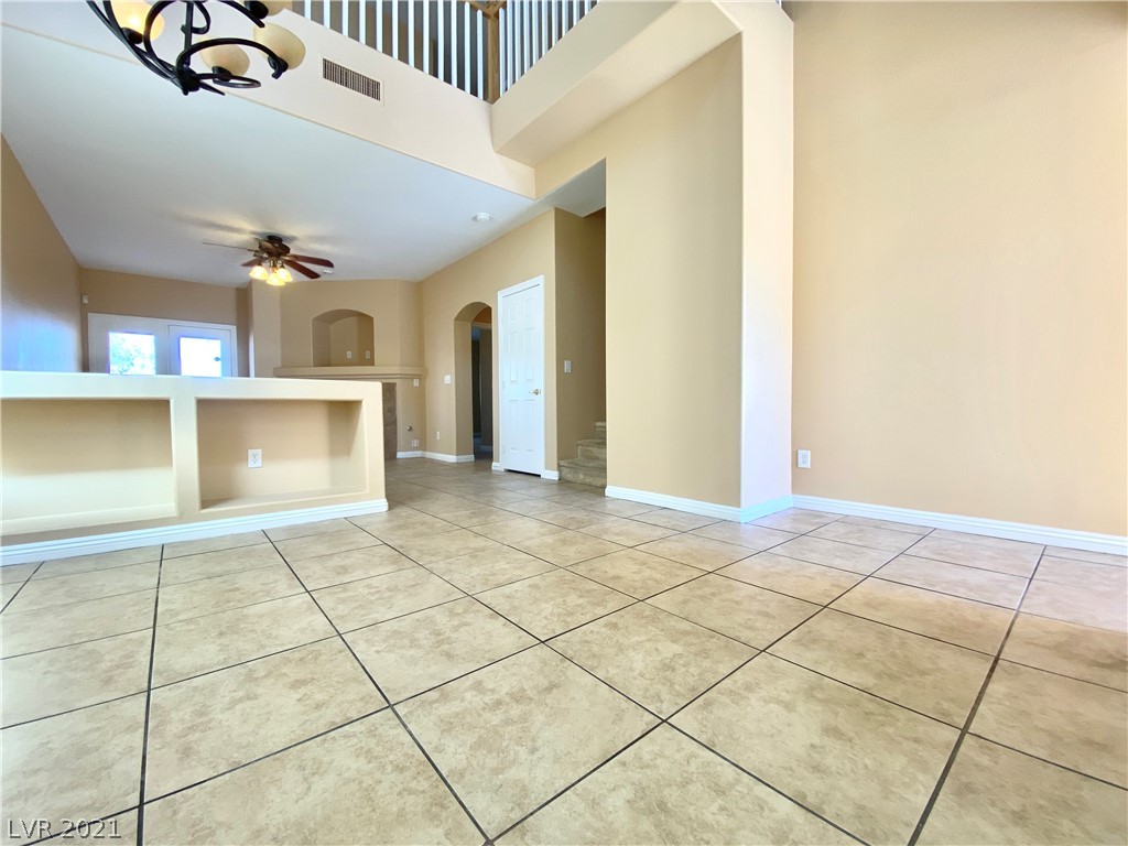 9288 Pineneedle Ridge Street Las Vegas, NV 89178 - Photo 4 of 27