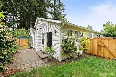 $489,000 | 405 Bungalow Drive Northwest, Olympia, WA 98502