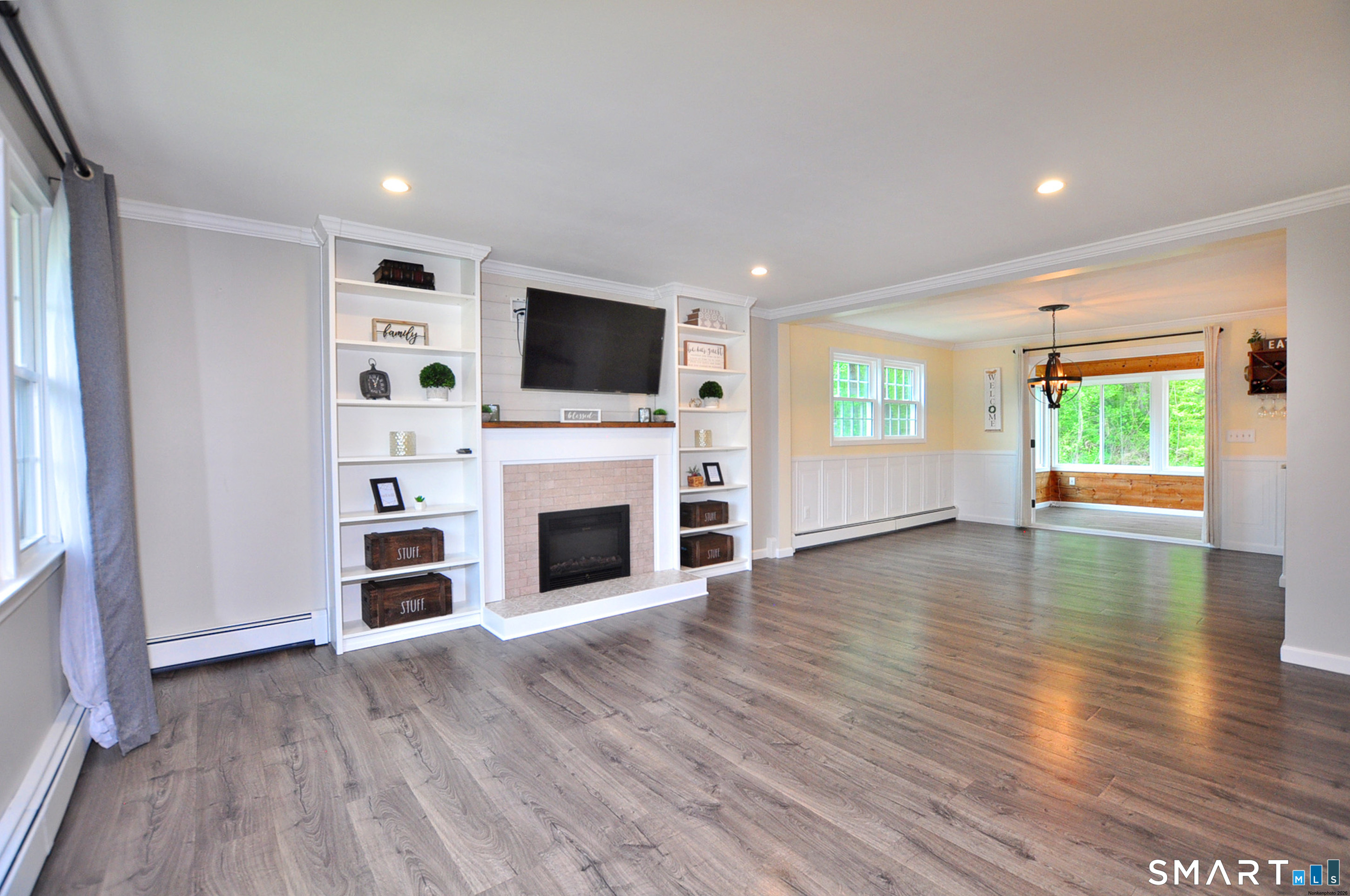 85 Winthrop Road Windsor, CT 06095 - Photo 4 of 36