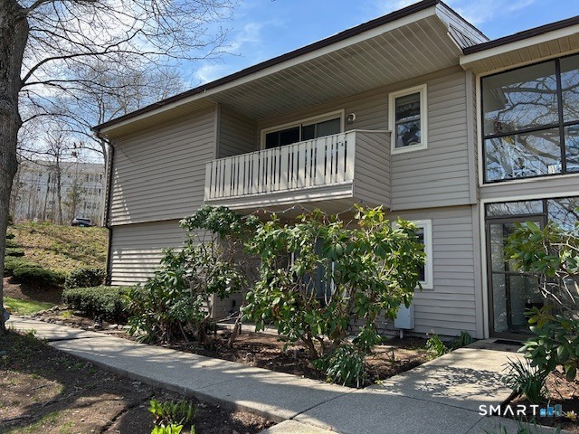 20 Henry Street, Unit 20 Norwich, CT 06360 - Photo 8 of 9