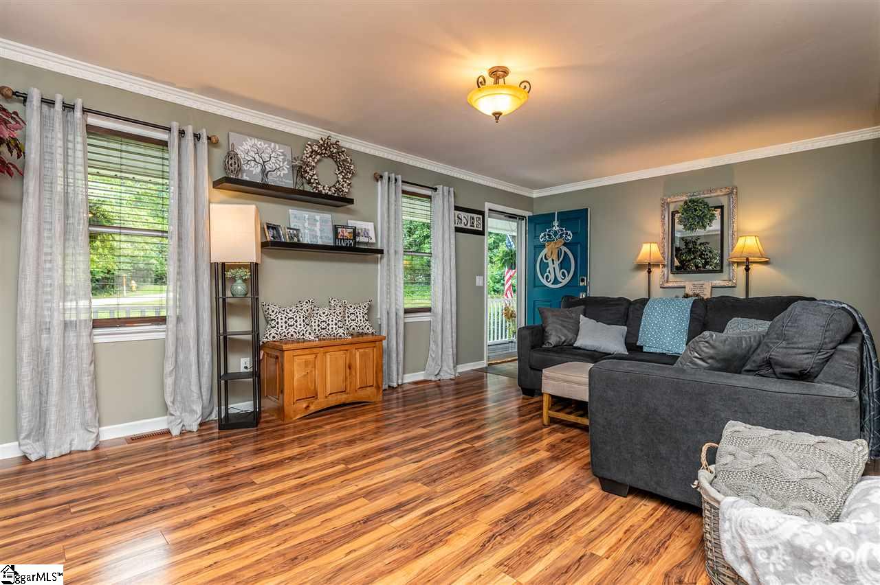 1936 Sitton Hill Road Easley, SC 29642 - Photo 6 of 29 Gallery Image 6