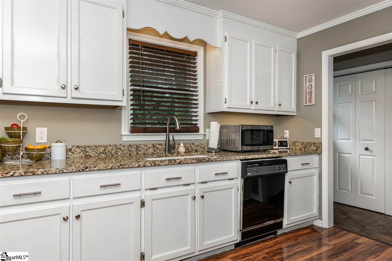 1936 Sitton Hill Road Easley, SC 29642 - Photo 10 of 29 Gallery Image 10