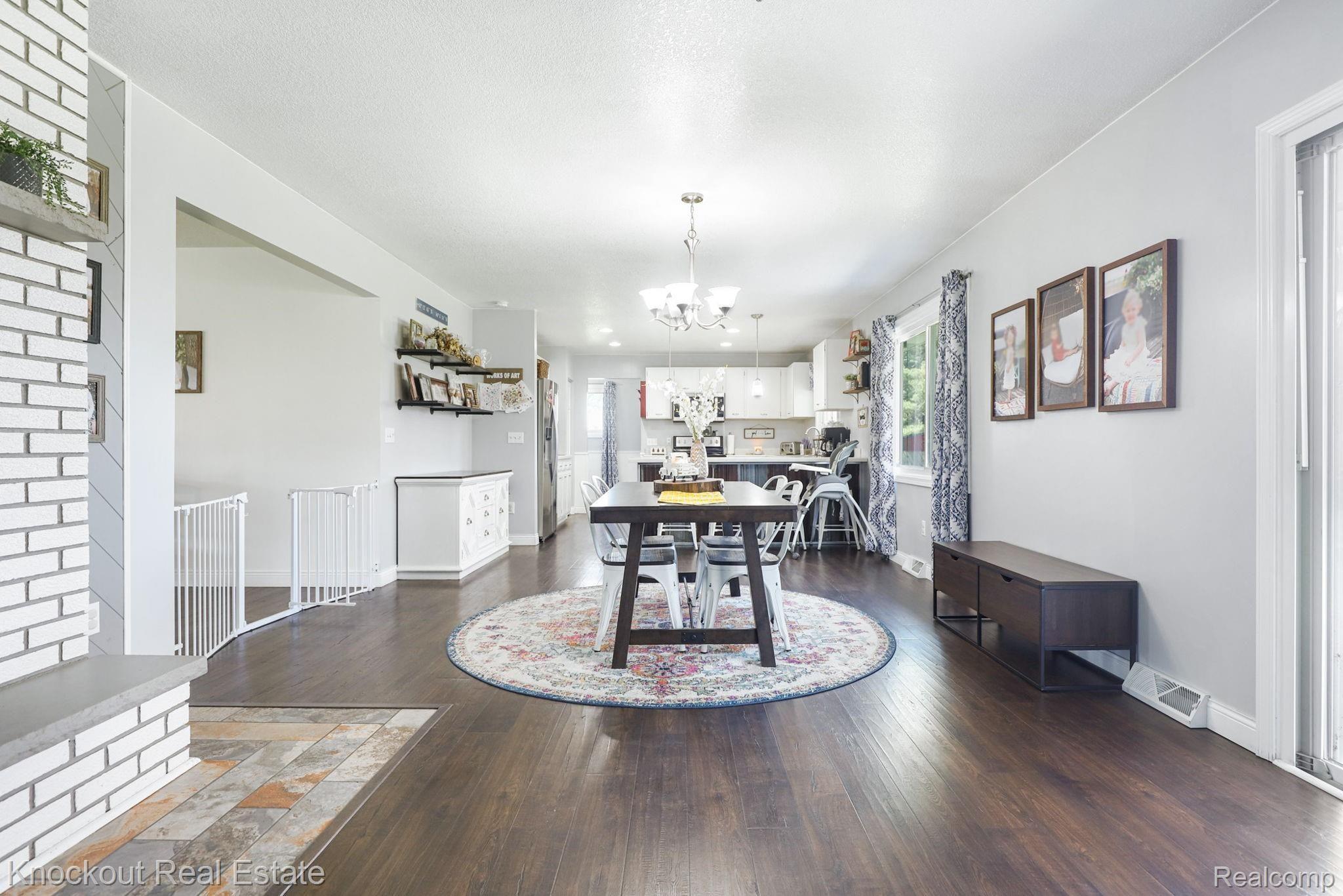 14347 Stuart Road Chesaning, MI 48616 - Photo 21 of 69 22-web-or-mls-14347 Stuart Rd Chesaning -22.jpg