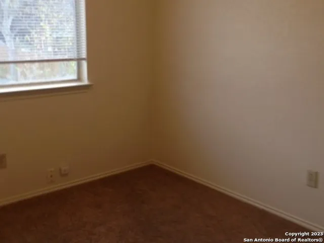 $1,175 | 14528 Waddesdon Bluff, San Antonio, TX 78233