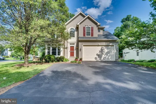 $785,000 | 12217 Wheat Mill Loop, Bristow, VA 20136