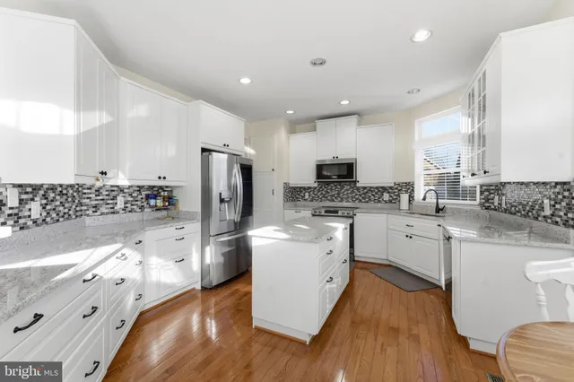 $785,000 | 12217 Wheat Mill Loop, Bristow, VA 20136