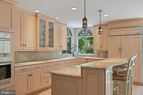 $1,729,000 | 951 Captain Hickory Drive, Great Falls, VA 22066