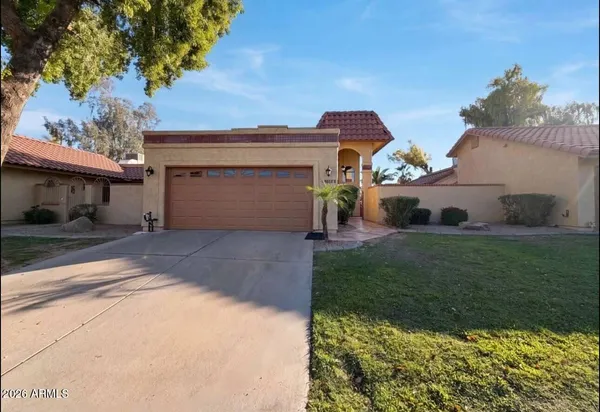 $1,520 | 12346 South Shoshoni Drive, Phoenix, AZ 85044