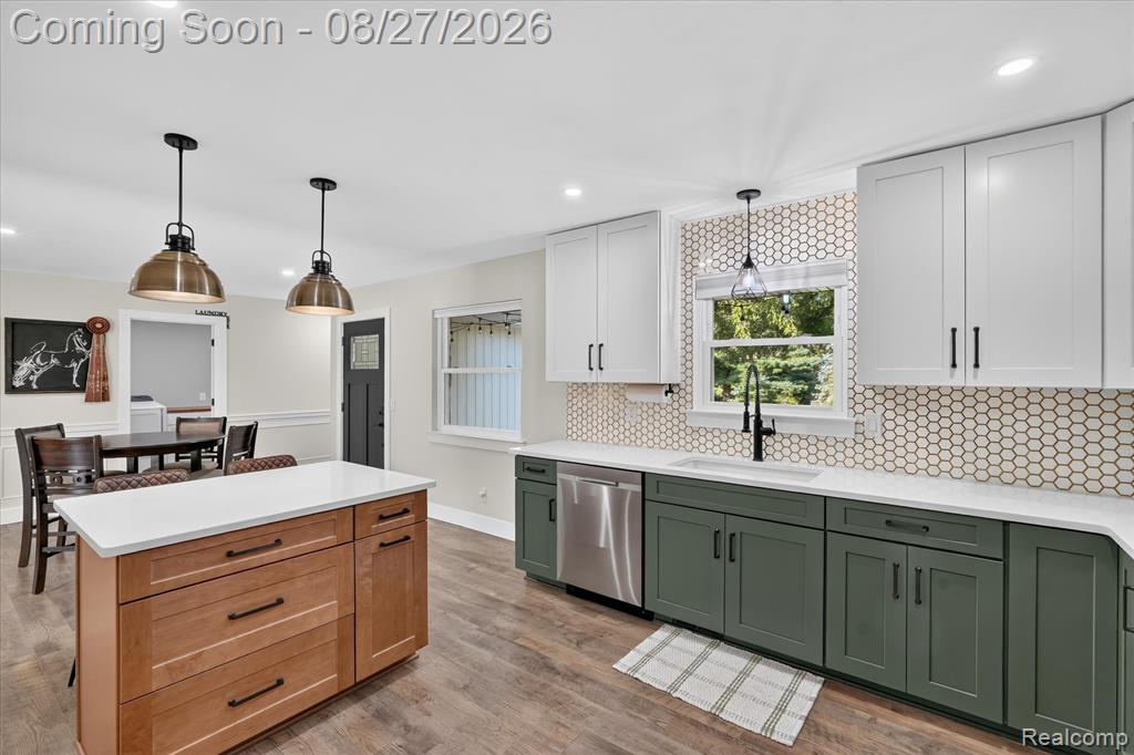 12265 Sharp Road Linden, MI 48451 - Photo 3 of 61 Gallery Image 3