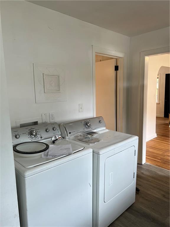 1215 Westview Drive Southwest, Unit A Atlanta, GA 30310 - Photo 21 of 25 a utility room with washer and dryer