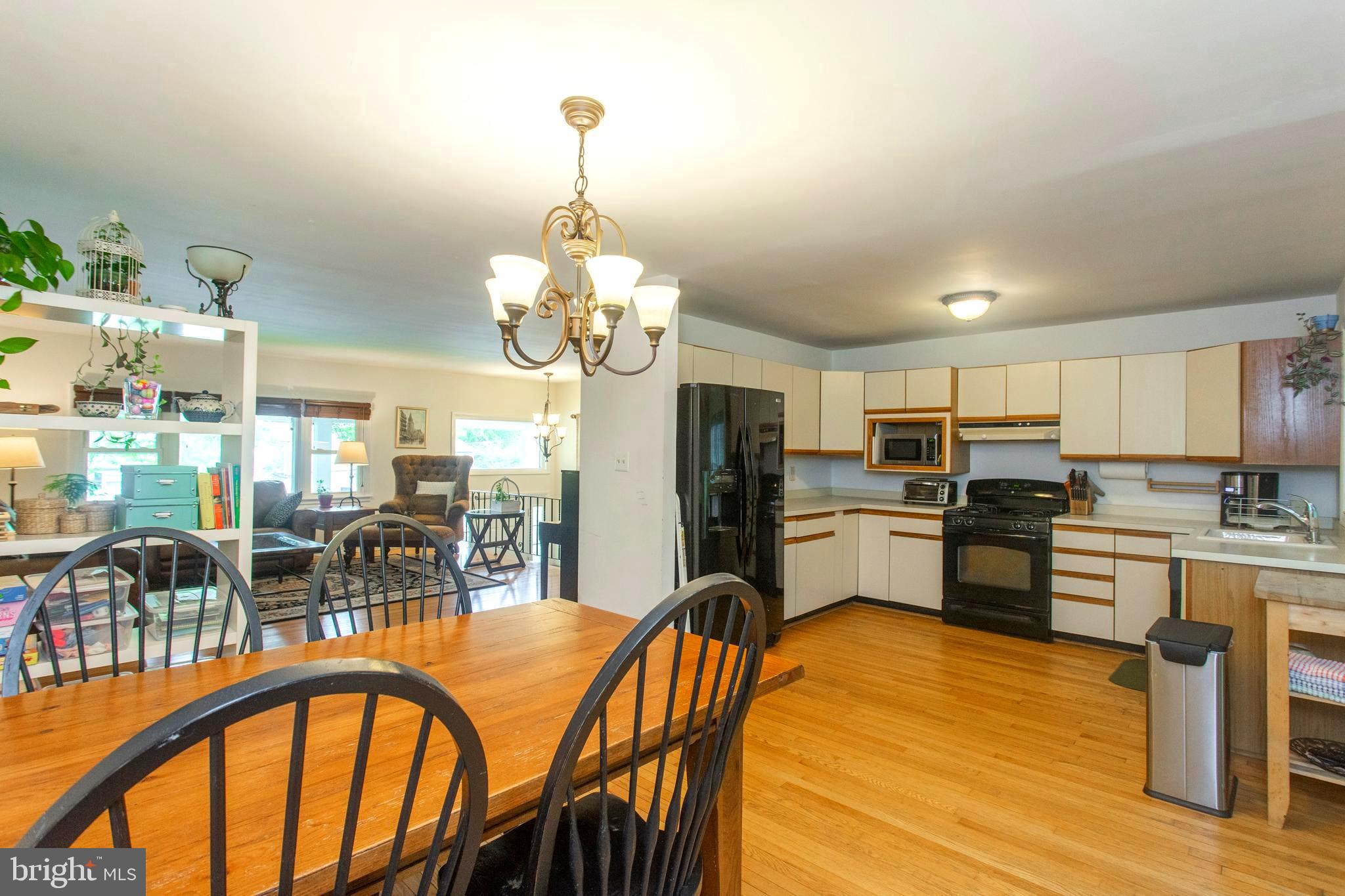 345 Golf Hills Road Havertown, PA 19083 - Photo 12 of 41 Dining Room