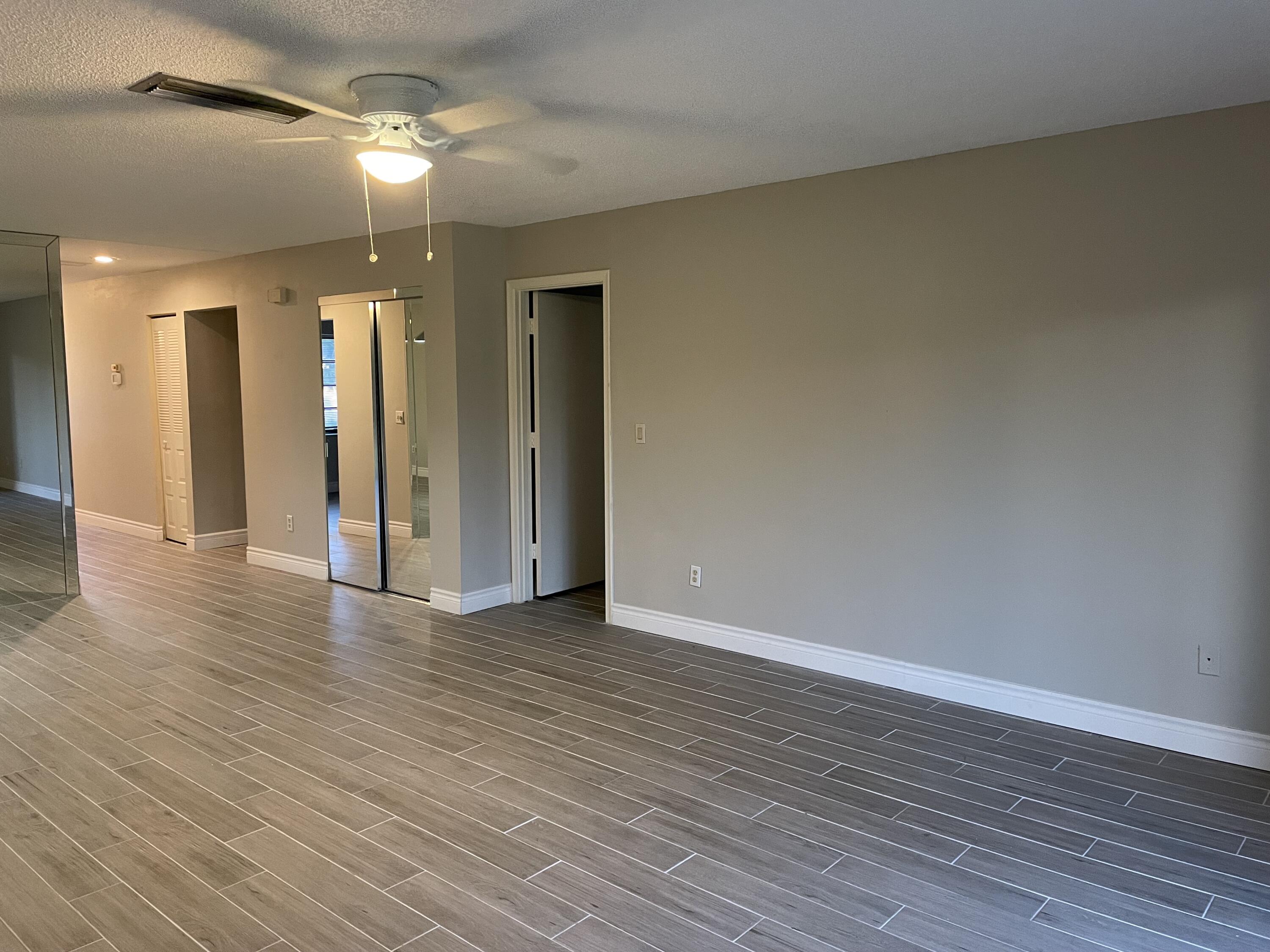 21452 Juego Circle, Unit 31F Boca Raton, FL 33433 - Photo 8 of 18 IMG_7447