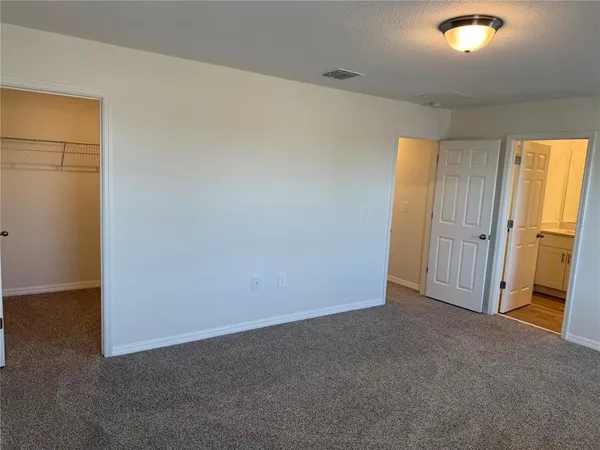 an empty room with a empty space