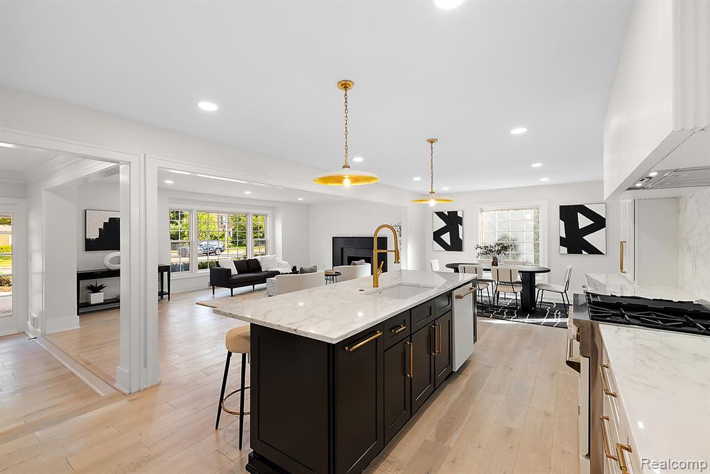 473 North Cranbrook Road Bloomfield Hills, MI 48301 - Photo 7 of 42